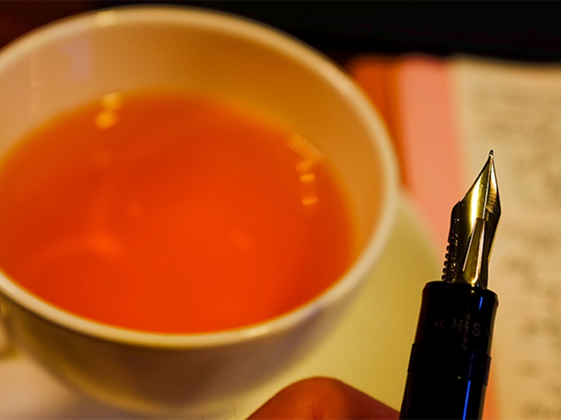 أقلام حبر فاخرة من Hermes وPilot Pen